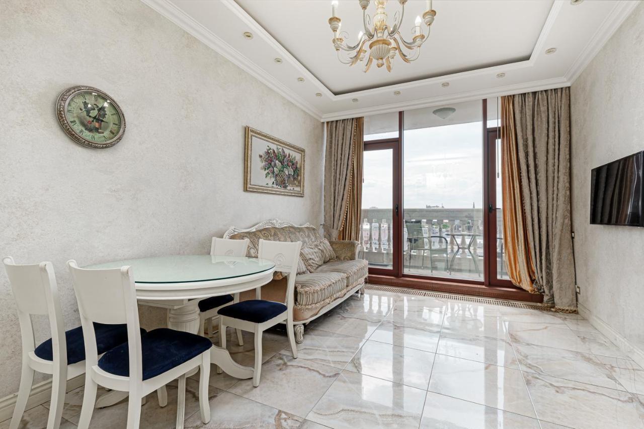 אודסה Greek Street Deluxe Apartment מראה חיצוני תמונה