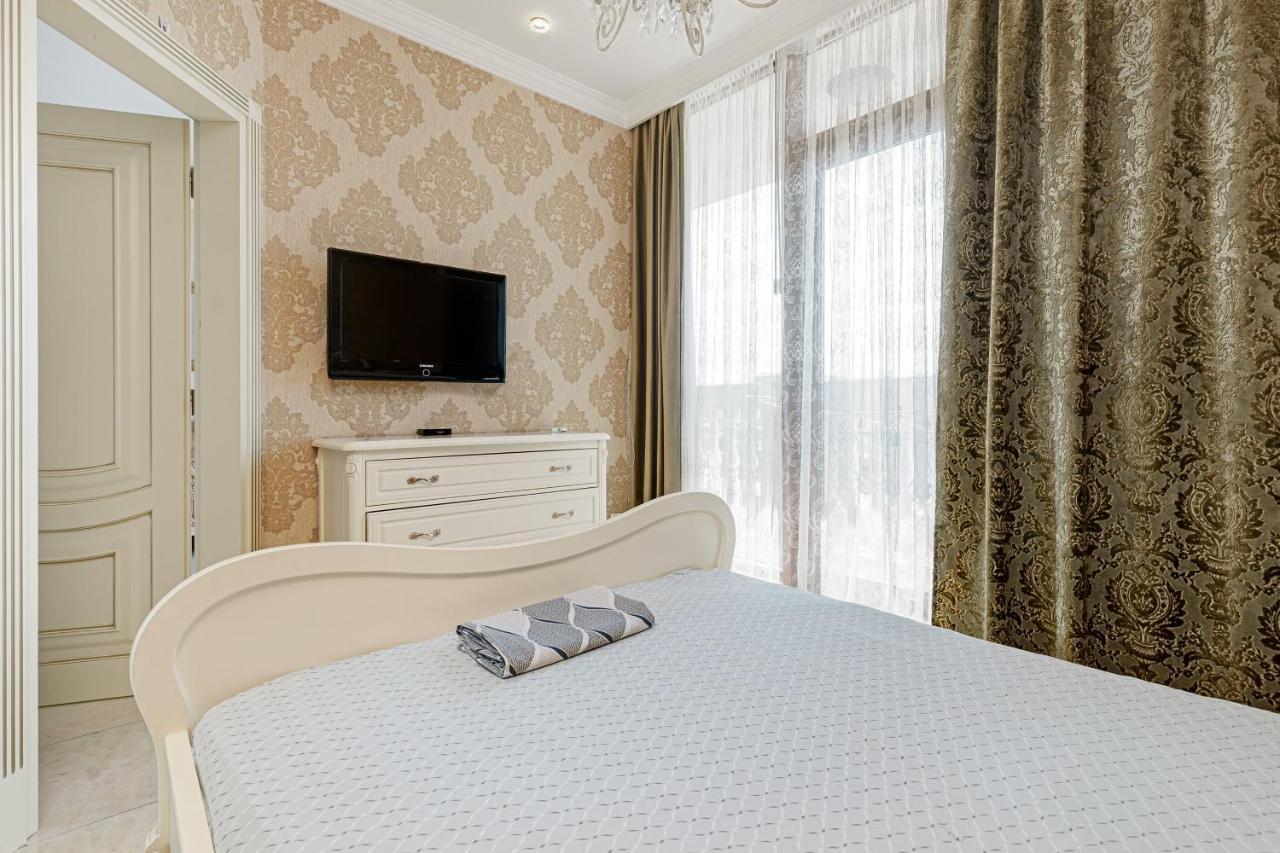 אודסה Greek Street Deluxe Apartment מראה חיצוני תמונה