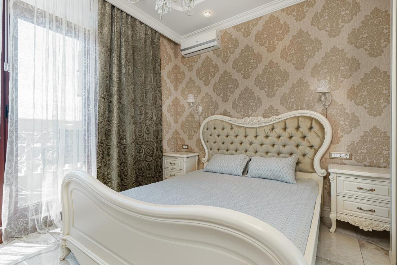 אודסה Greek Street Deluxe Apartment מראה חיצוני תמונה